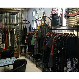 合肥服装展示架选购指南 批发价格揭秘与昌泰商家推荐